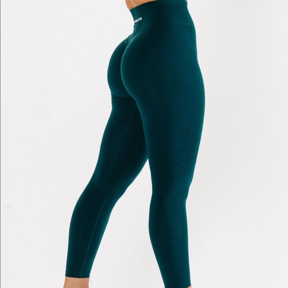 NWOT Amplify Leggings